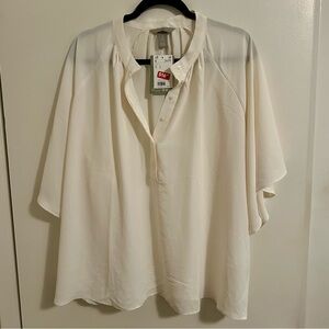 NWOT H&M Off-White Short Sleeve Flowy Blouse Top